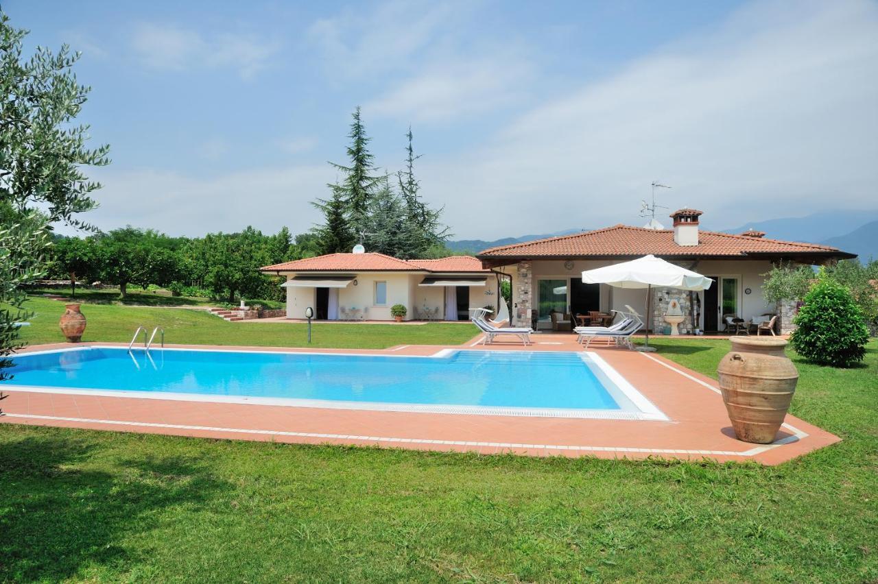 سان فيليتْشي ديل بيناكو Villa Josephine المظهر الخارجي الصورة